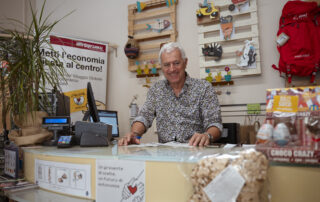 15_Sedi Villaggio Globale_Corso Farini Russi__DSC8912_Ph. Emma Graziani @emmagrazianifotografie volontario bottega del mondo equo solidale altromercato russi